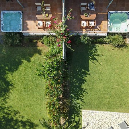 Klaritz Luxury Suites Lassi  Luaran gambar
