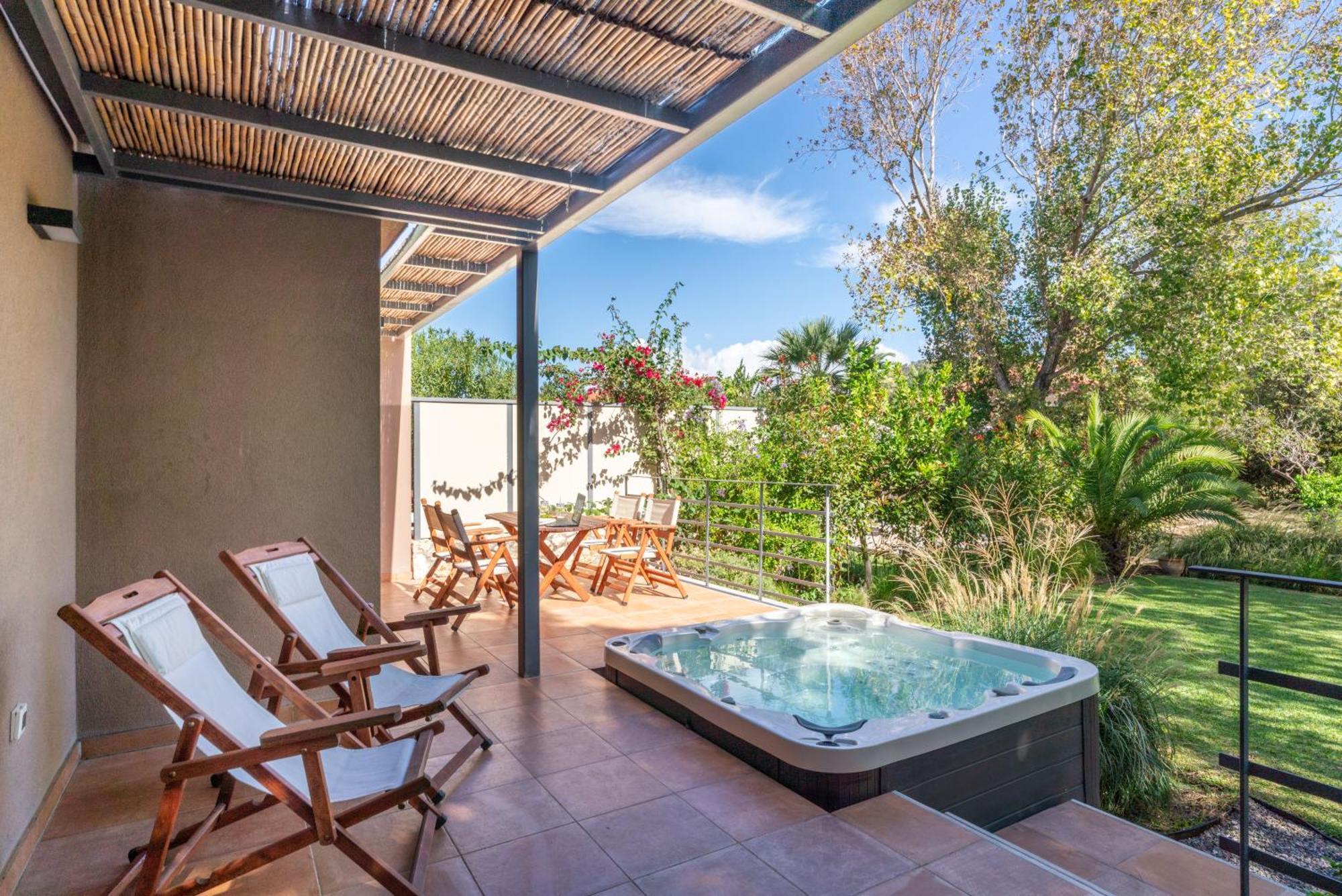 Klaritz Luxury Suites Lassi  Luaran gambar