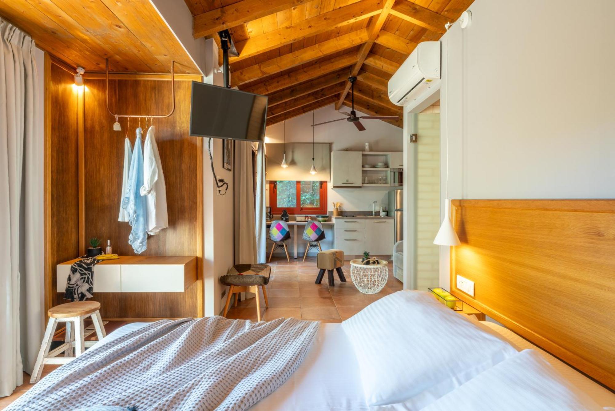 Klaritz Luxury Suites Lassi  Luaran gambar